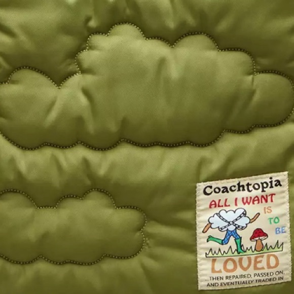 Coach "Coachtopia" Loop Quilted Cloud Tote - Picture 9 of 11